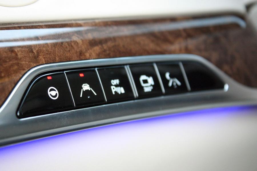  Mercedes-Benz S-Class 2014 года  (фото 21 из 101)